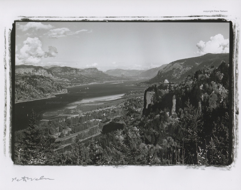 Gorge_bw