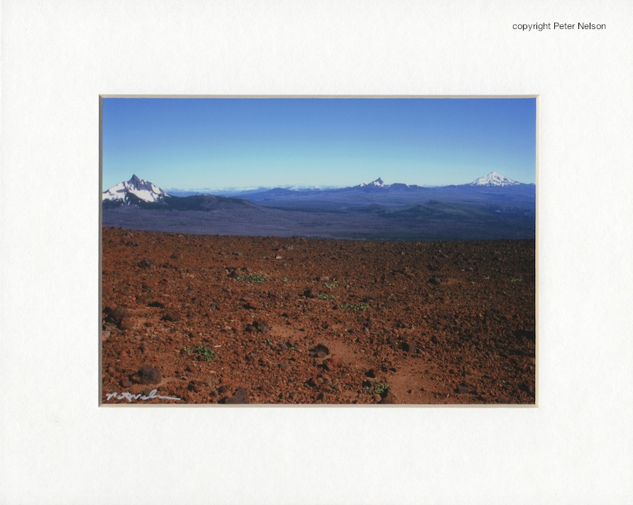 Lava_Fields_Mt._Washington_to_Mt._Jefferson